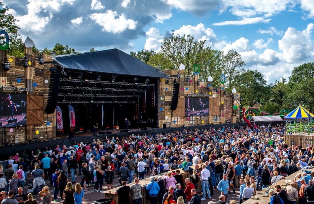 swaenswijk 10 jaar in Alphen aan den Rijn