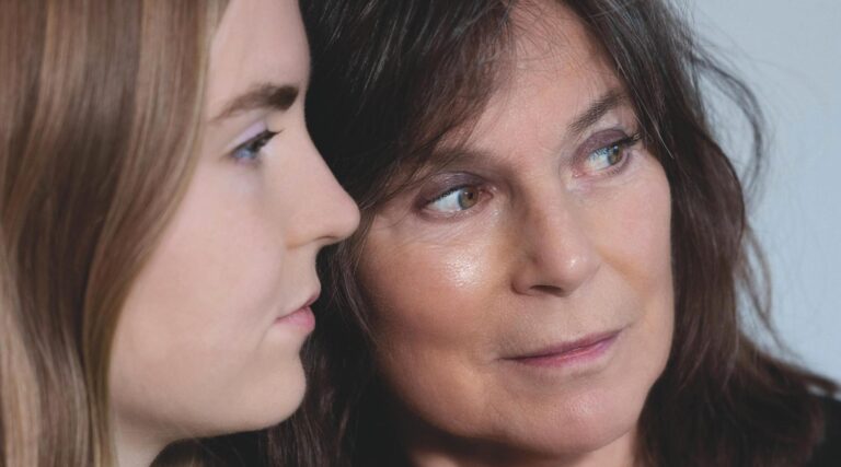Debby Petter & Emma Finkers – Afslag Gewist — theater in Alphen aan den Rijn