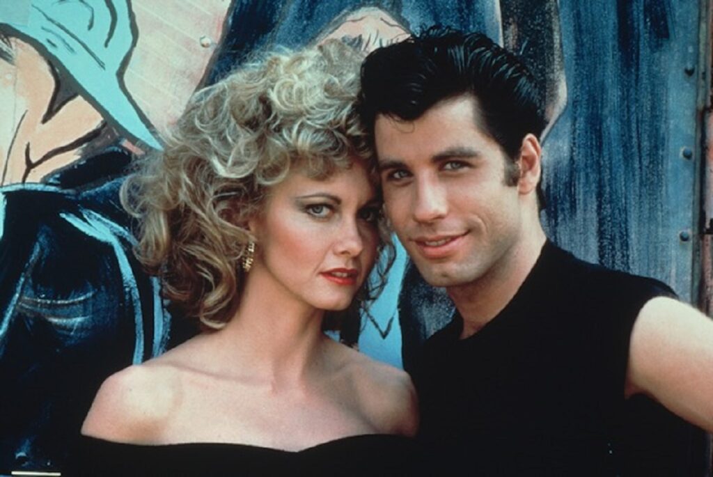 Grease Sing Along voor Nieuwe Theaterstoelen! in Alphen aan den Rijn