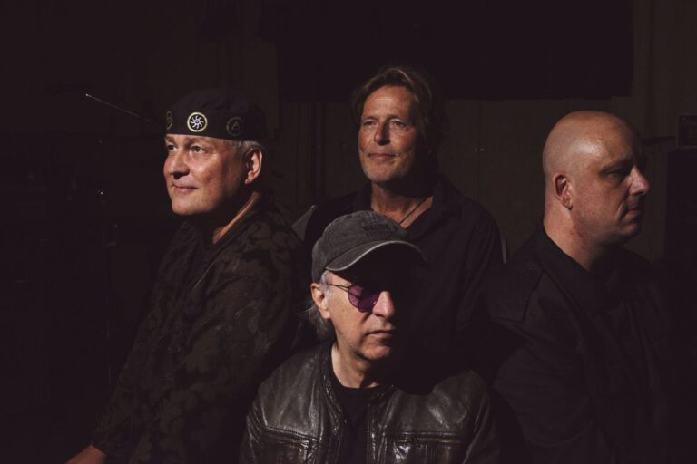 Lunar Clock & The Dame | Serious Music Alphen — muziek in Alphen aan den Rijn
